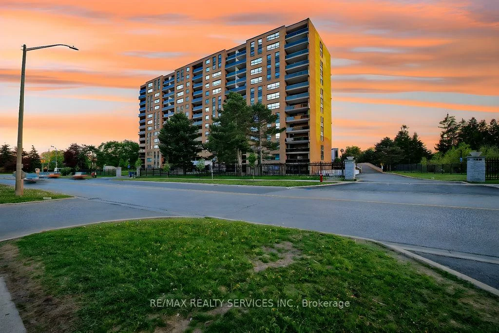 4, Lisa, Queen Street Corridor, Brampton
