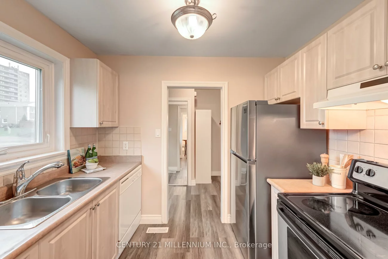 33, Town House, Brampton East, Brampton