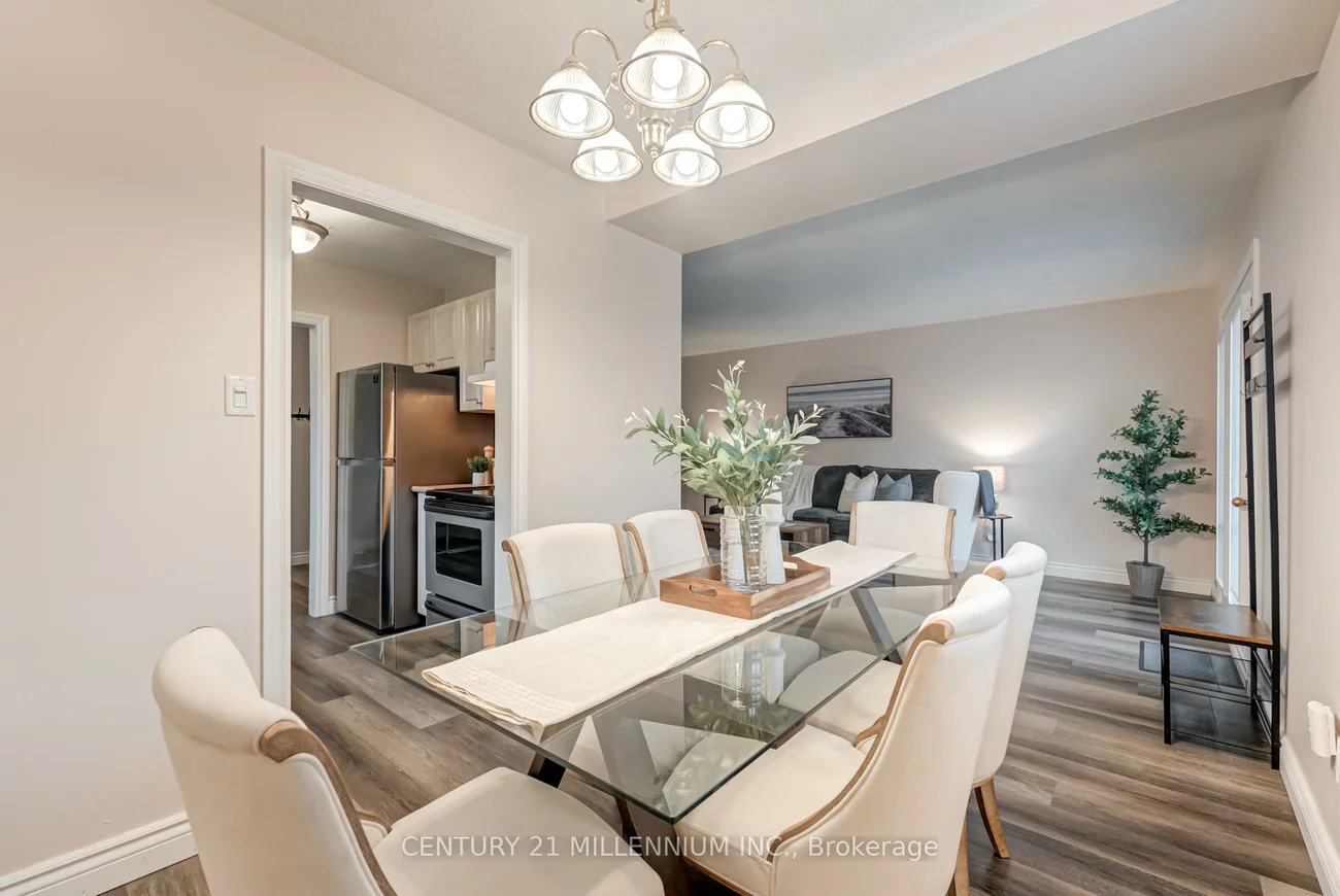 33, Town House, Brampton East, Brampton