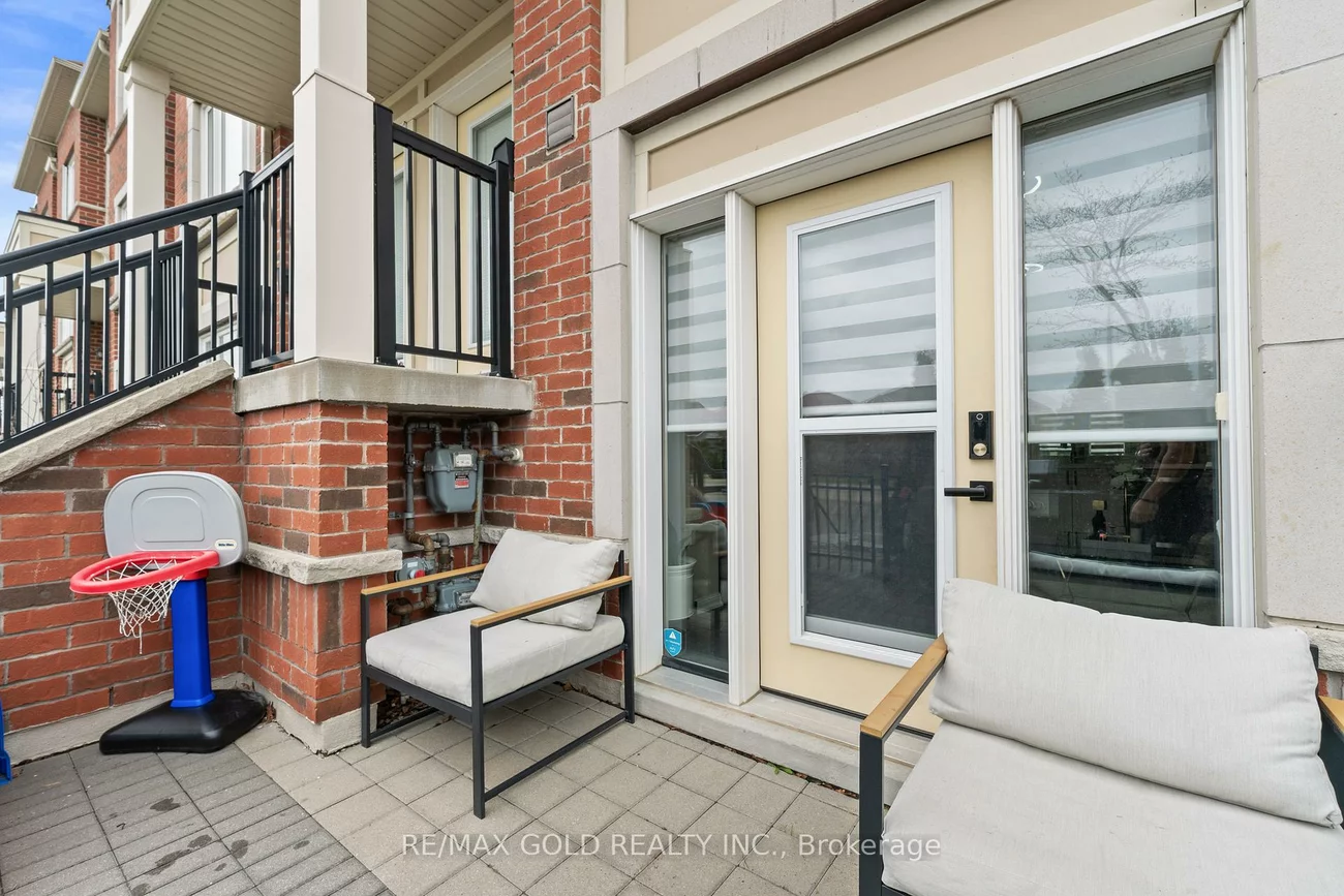 250, Sunny Meadow, Sandringham-Wellington, Brampton