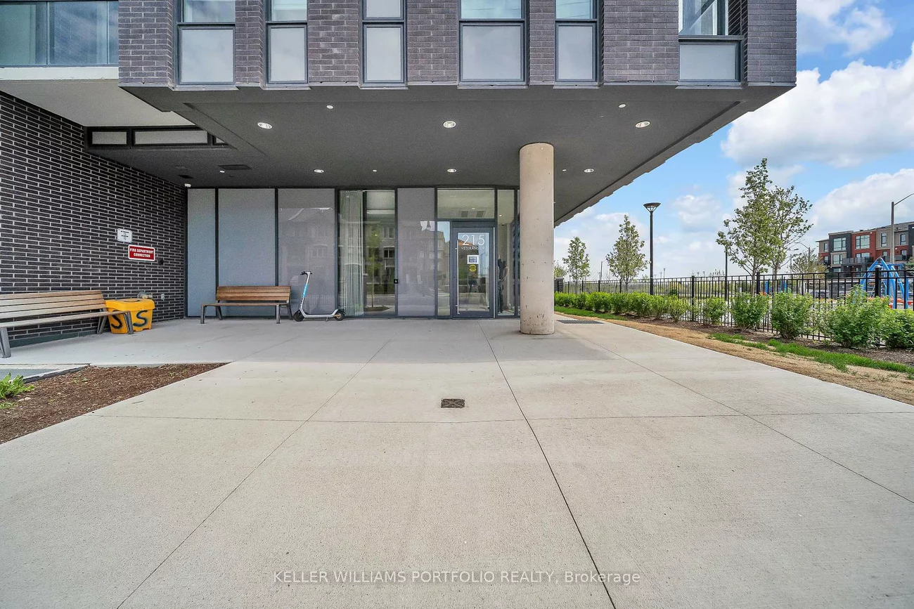 215, Veterans, Brampton West, Brampton