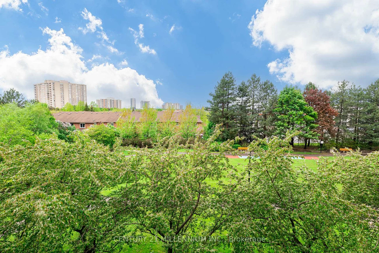 20, Cherrytree, Fletcher's Creek South, Brampton