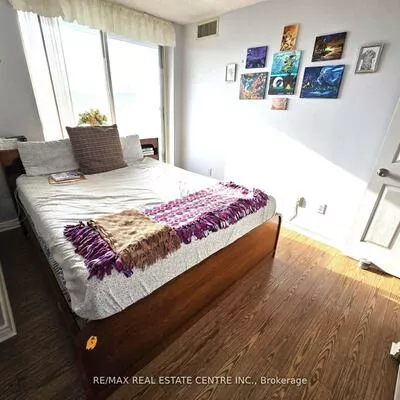 30, Malta, Fletcher's Creek South, Brampton