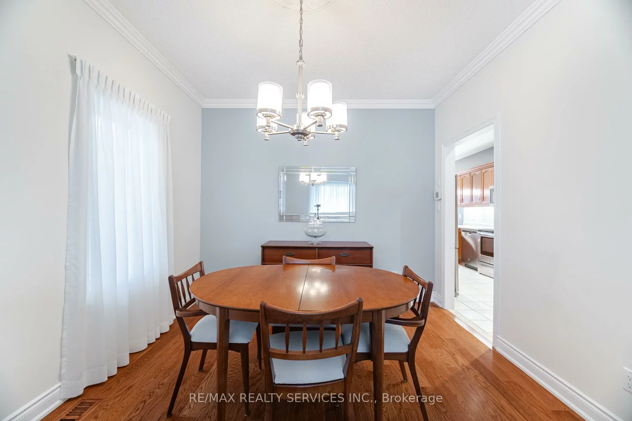 3, Tuscany, Sandringham-Wellington, Brampton