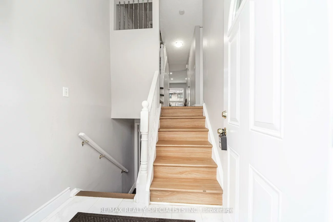 24, Carleton, Bramalea West Industrial, Brampton