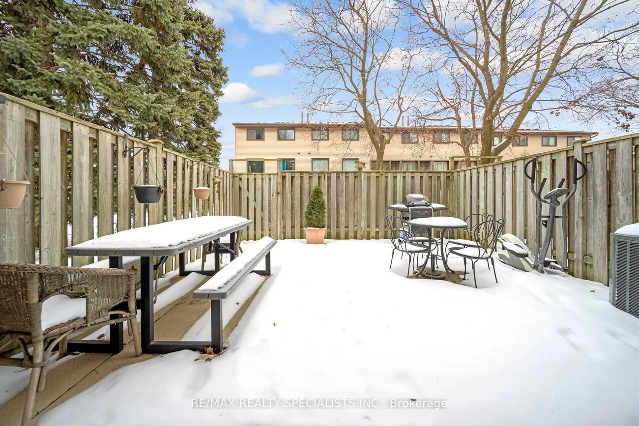24, Carleton, Bramalea West Industrial, Brampton