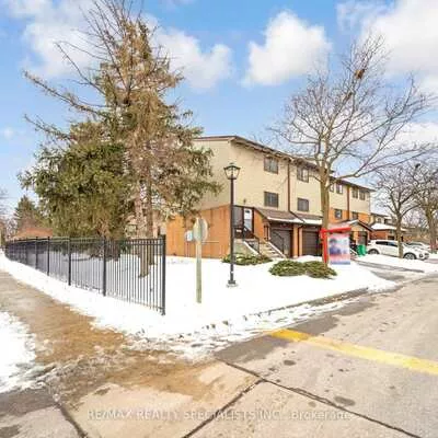 24, Carleton, Bramalea West Industrial, Brampton