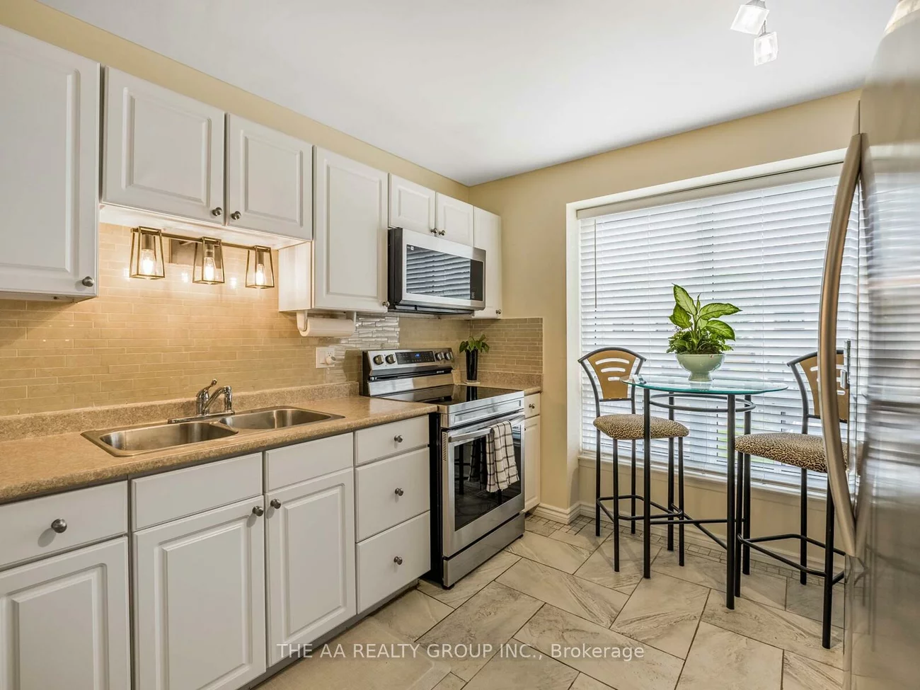 33, Guildford, Central Park, Brampton