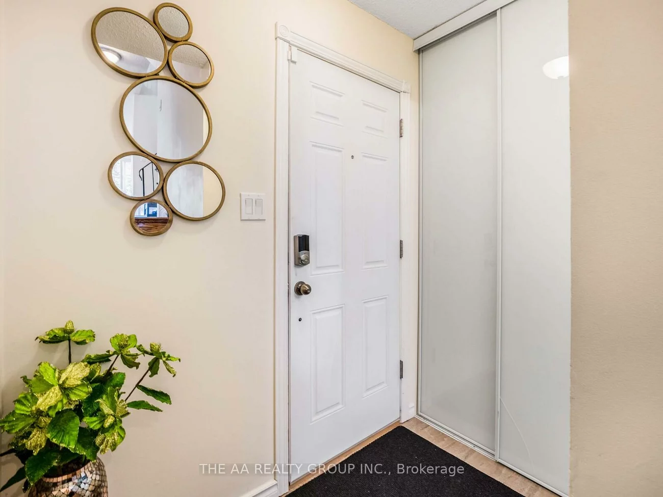 33, Guildford, Central Park, Brampton