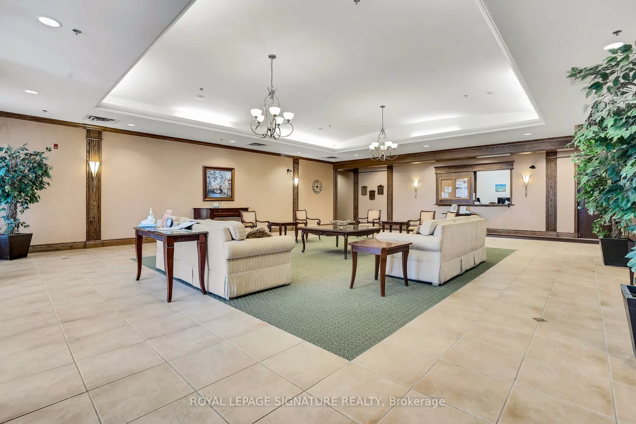 55, Via Rosedale, Sandringham-Wellington, Brampton
