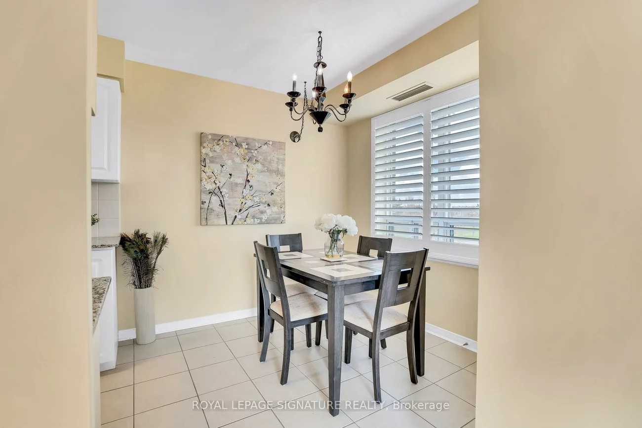 55, Via Rosedale, Sandringham-Wellington, Brampton