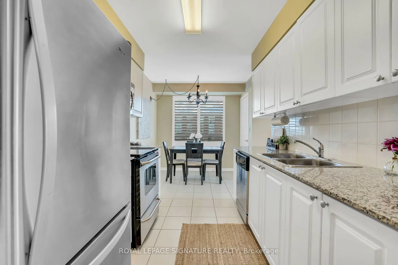 55, Via Rosedale, Sandringham-Wellington, Brampton