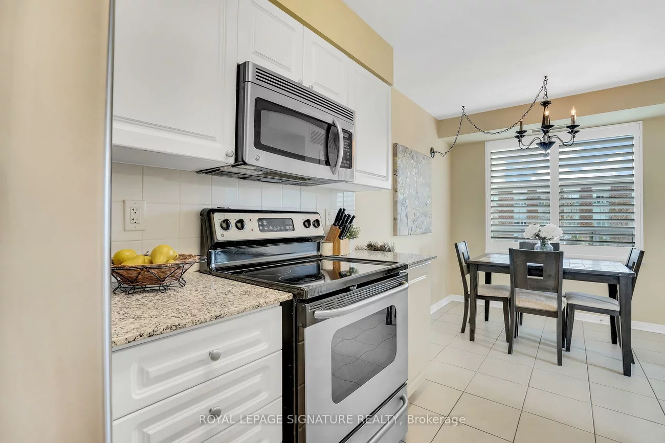 55, Via Rosedale, Sandringham-Wellington, Brampton