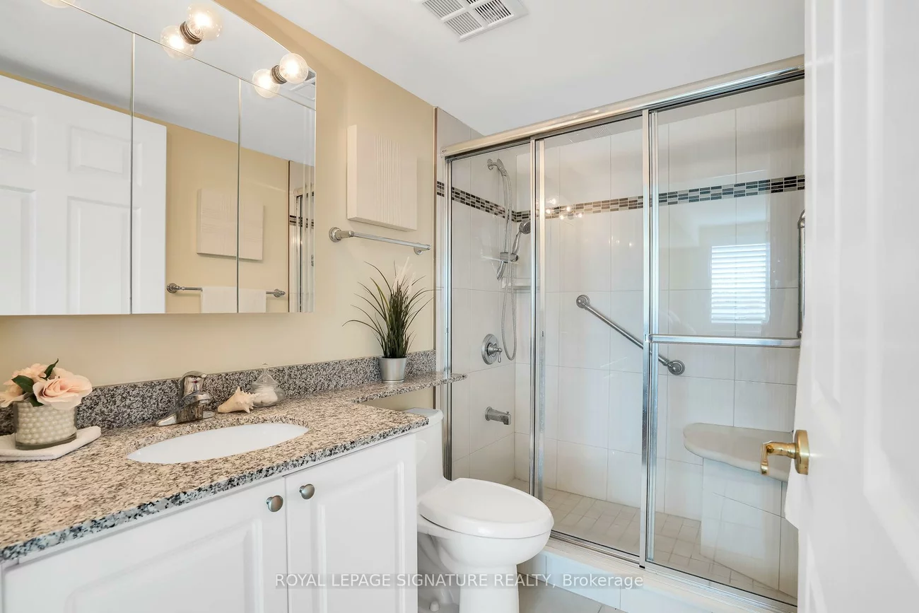 55, Via Rosedale, Sandringham-Wellington, Brampton