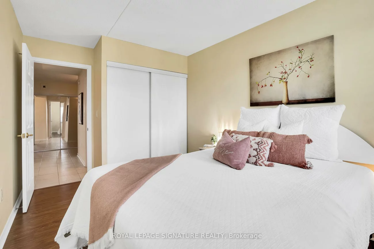 55, Via Rosedale, Sandringham-Wellington, Brampton