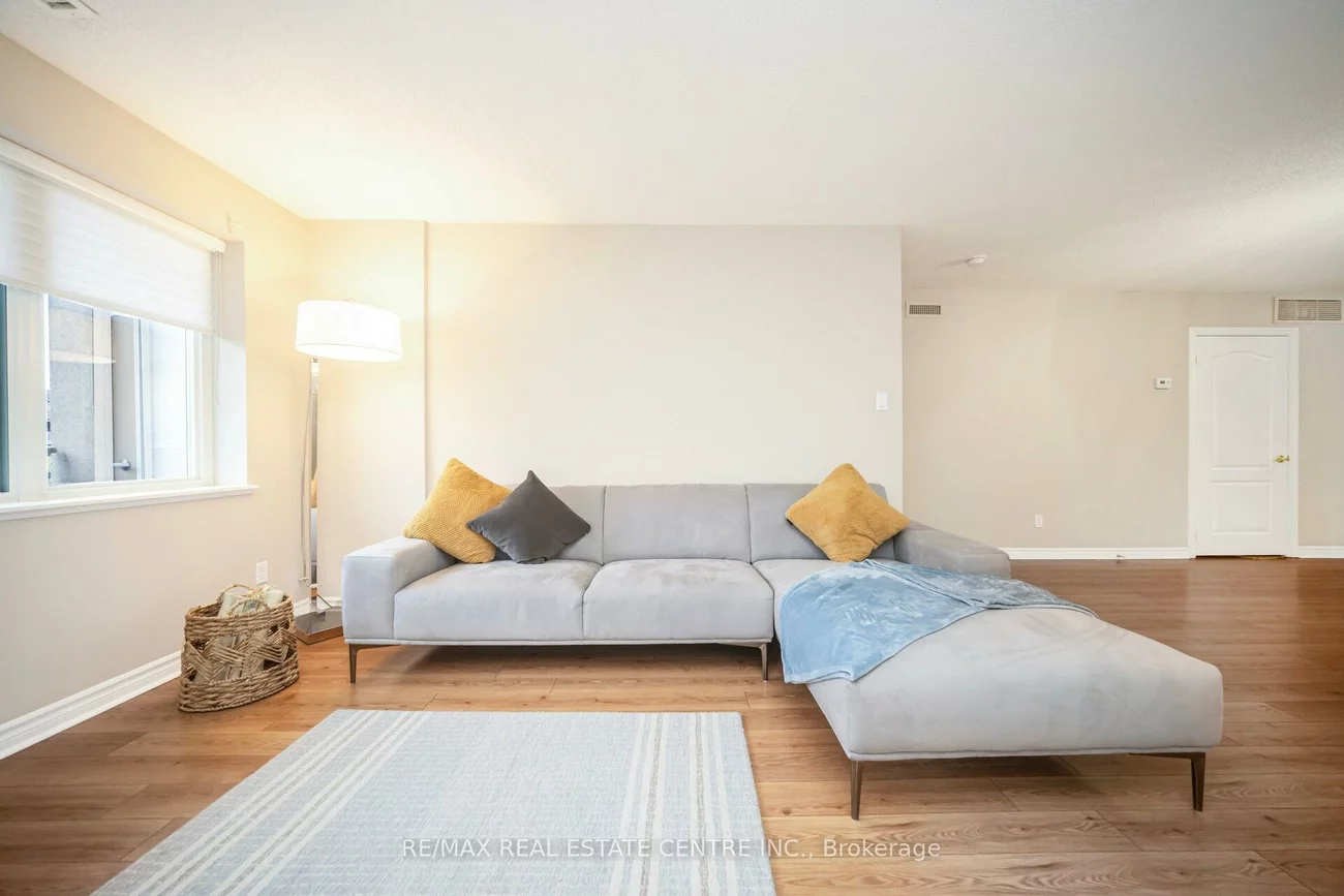 3, Dayspring, Goreway Drive Corridor, Brampton