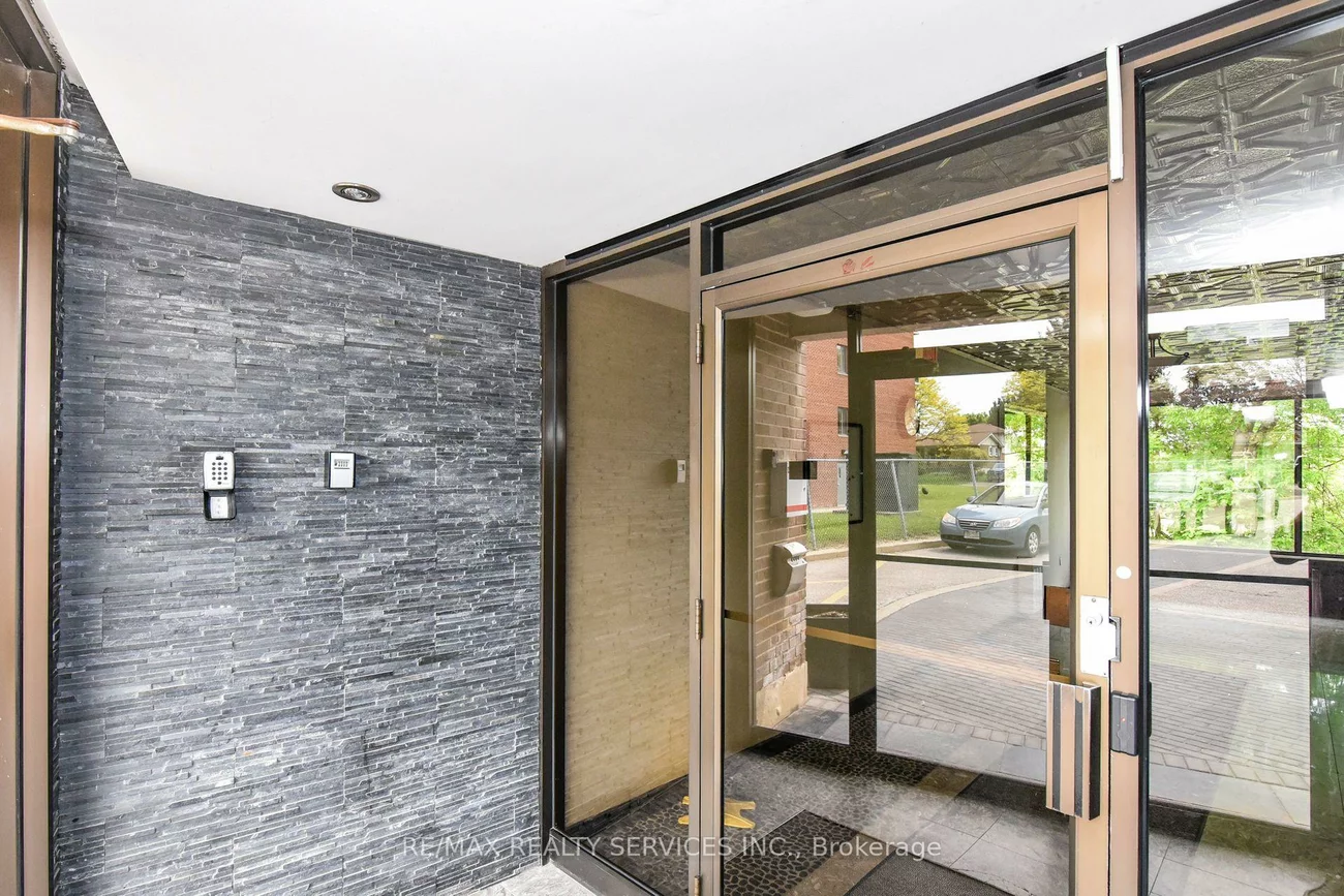 188, Mill, Brampton South, Brampton