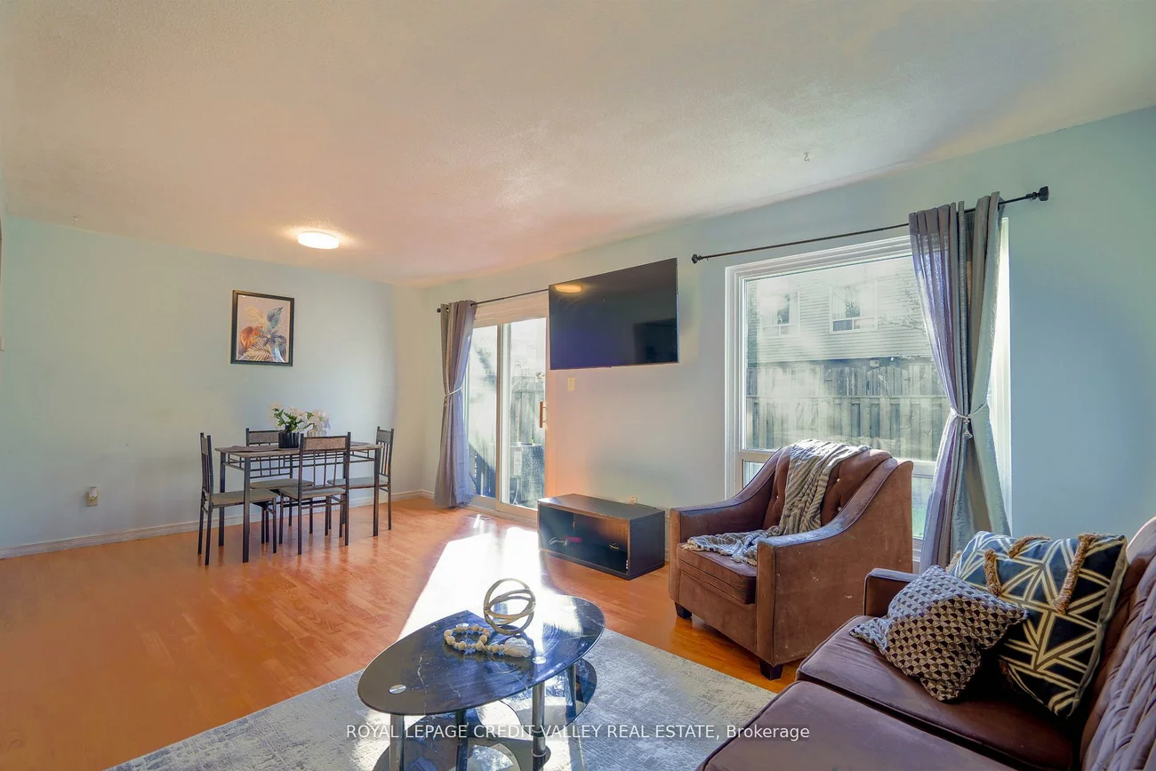 8, Sandringham, Bramalea West Industrial, Brampton