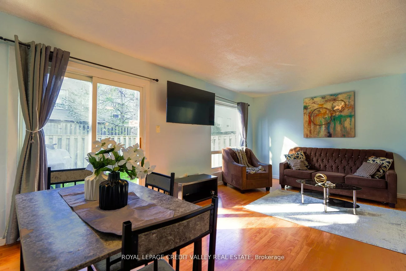 8, Sandringham, Bramalea West Industrial, Brampton