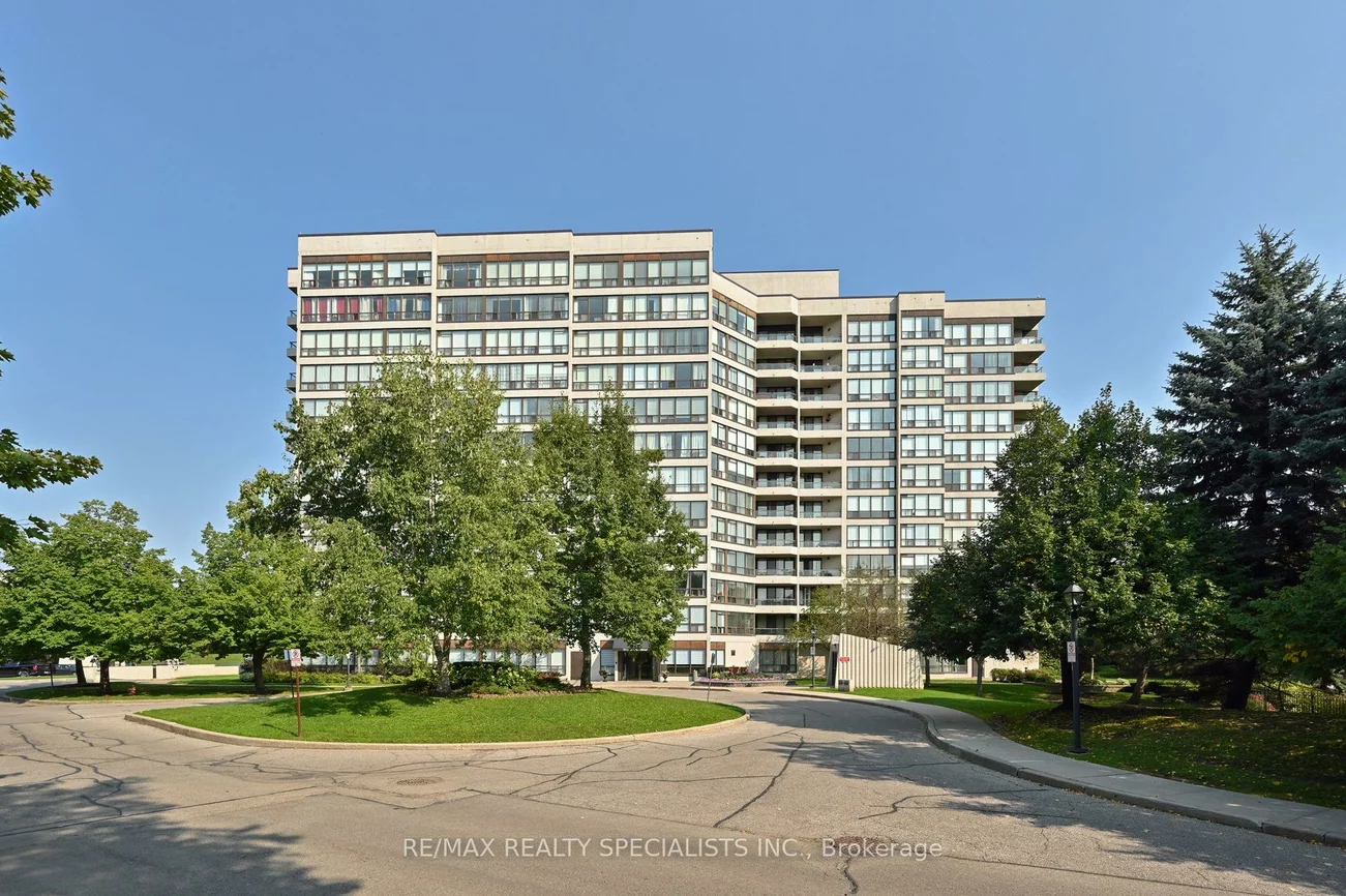 10, Laurelcrest, Queen Street Corridor, Brampton