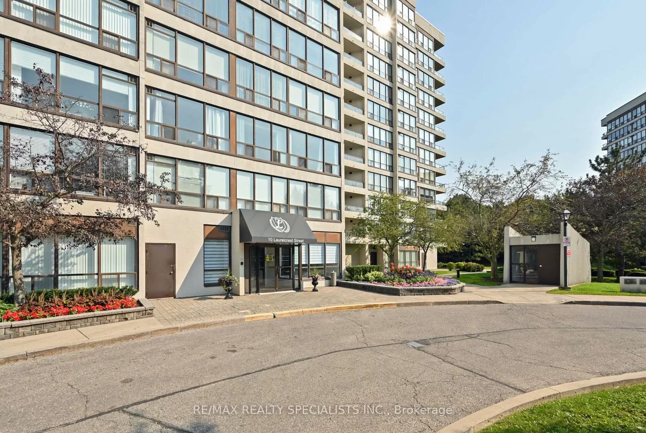 10, Laurelcrest, Queen Street Corridor, Brampton