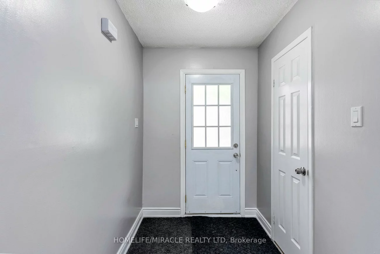 156, Enderby, Southgate, Brampton