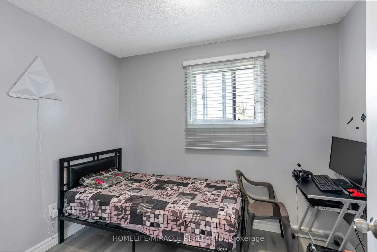 156, Enderby, Southgate, Brampton