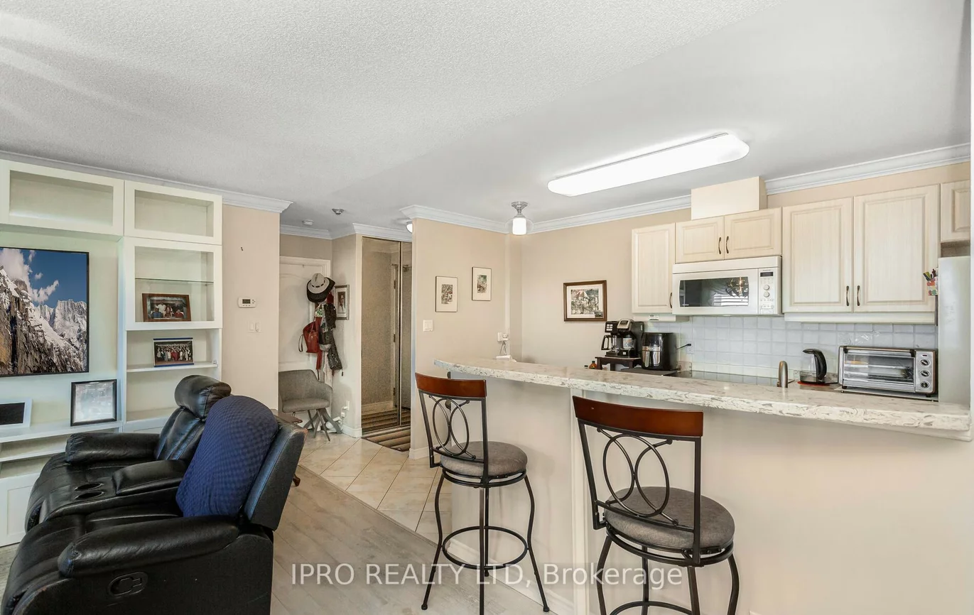 10, Dayspring, Goreway Drive Corridor, Brampton