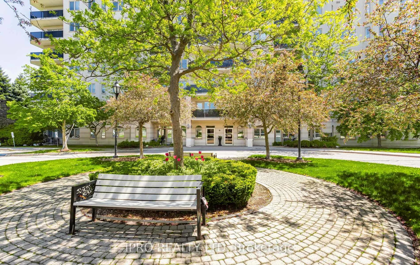 10, Dayspring, Goreway Drive Corridor, Brampton