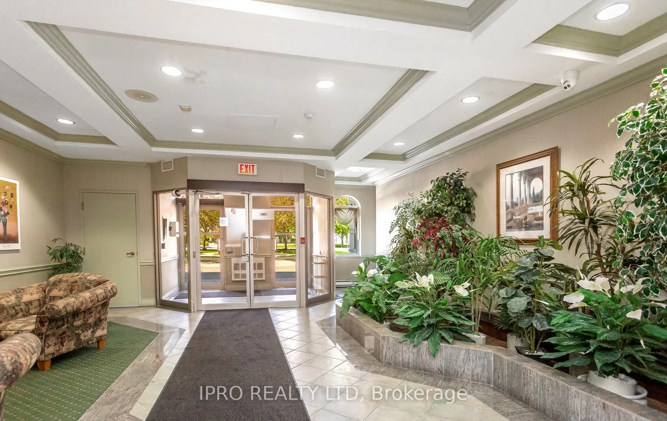 10, Dayspring, Goreway Drive Corridor, Brampton