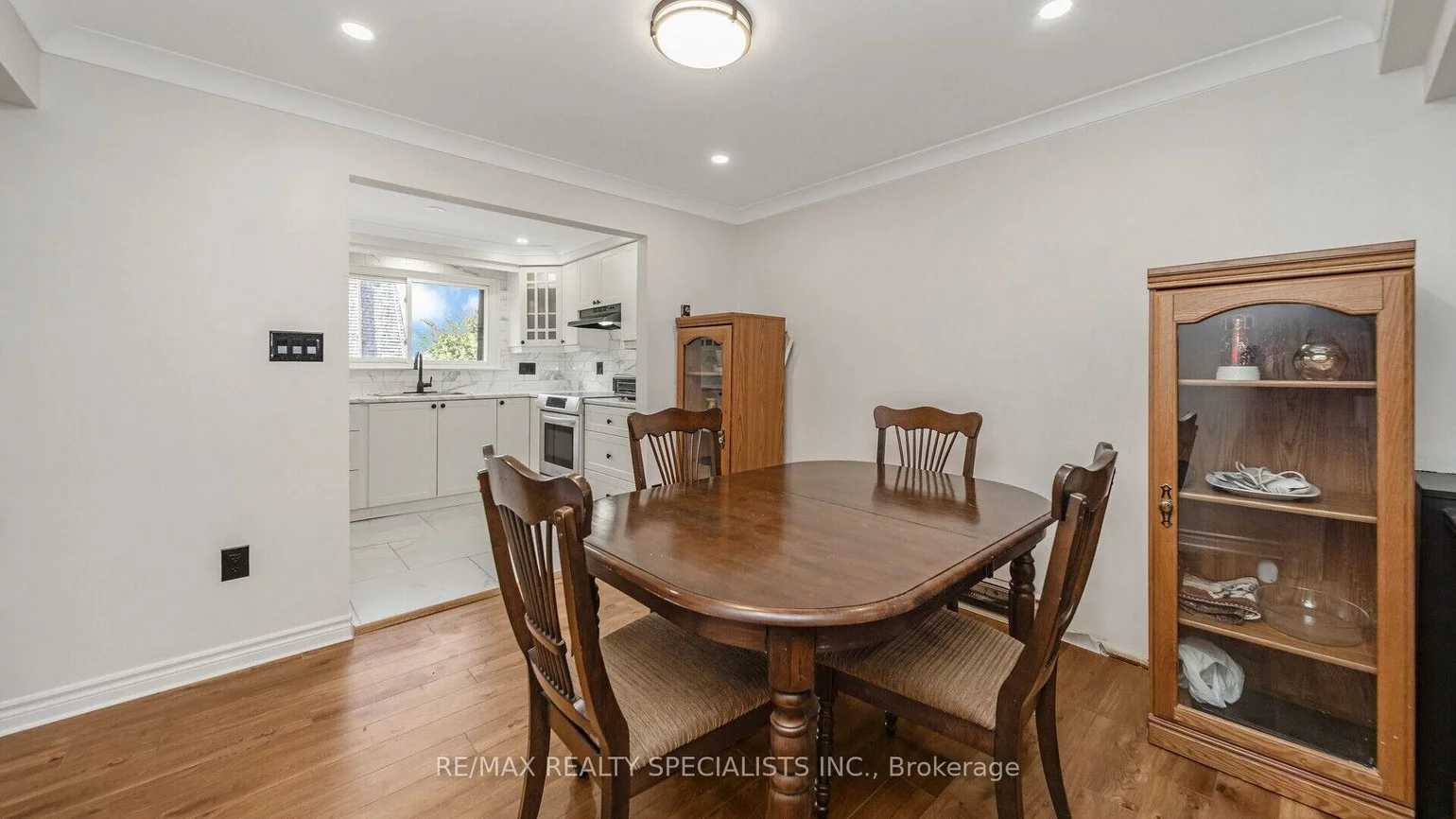 31, Briar, Avondale, Brampton