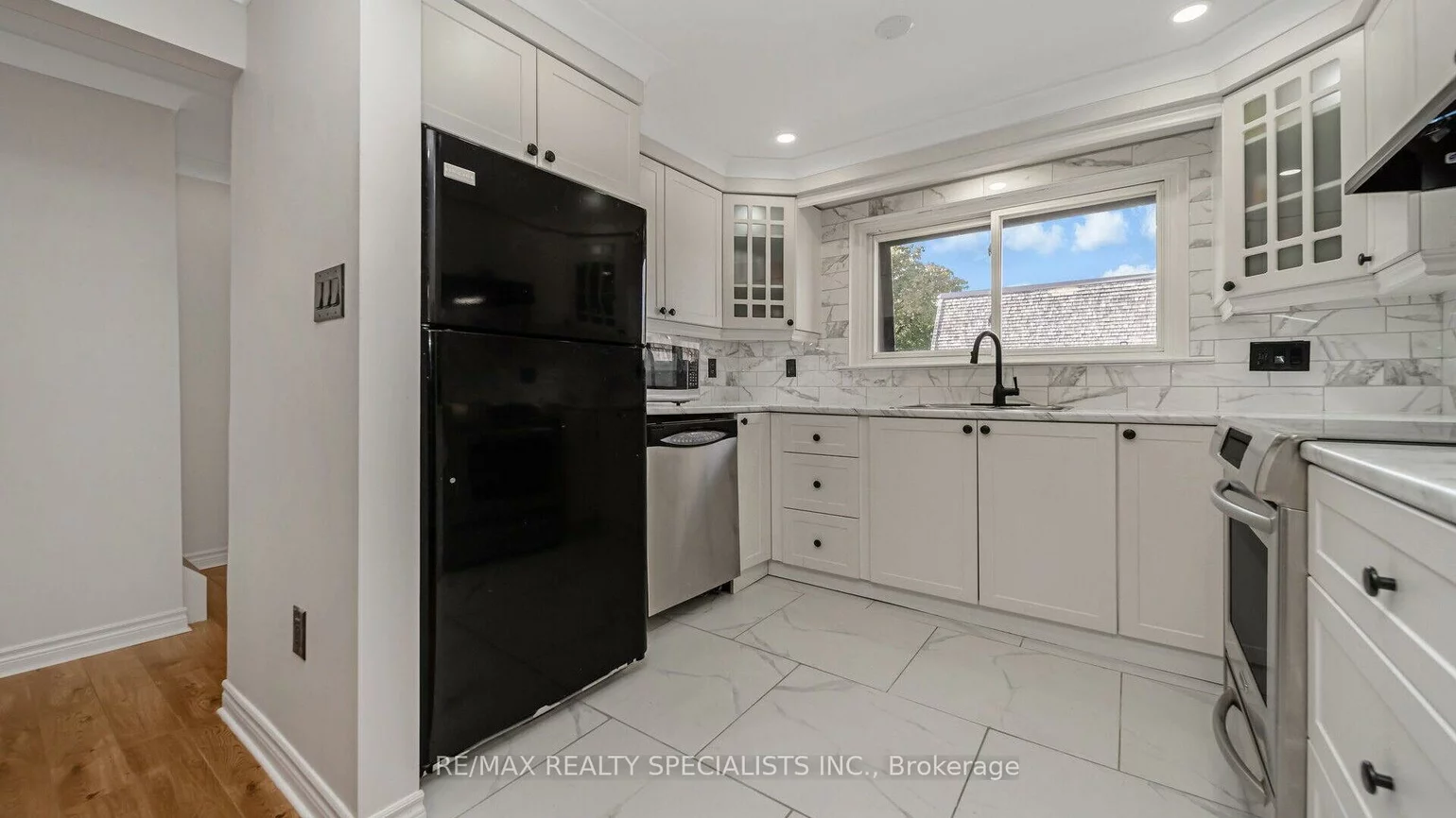 31, Briar, Avondale, Brampton