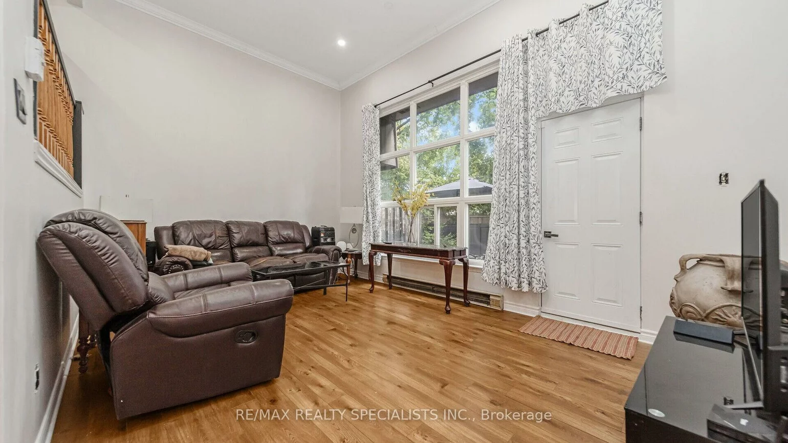 31, Briar, Avondale, Brampton