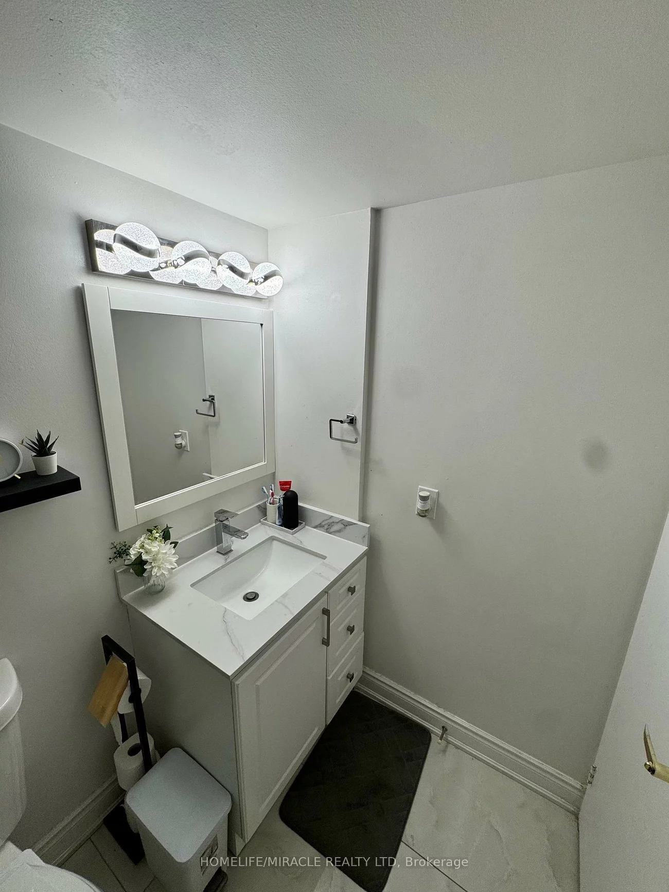 25, Kensington, Queen Street Corridor, Brampton