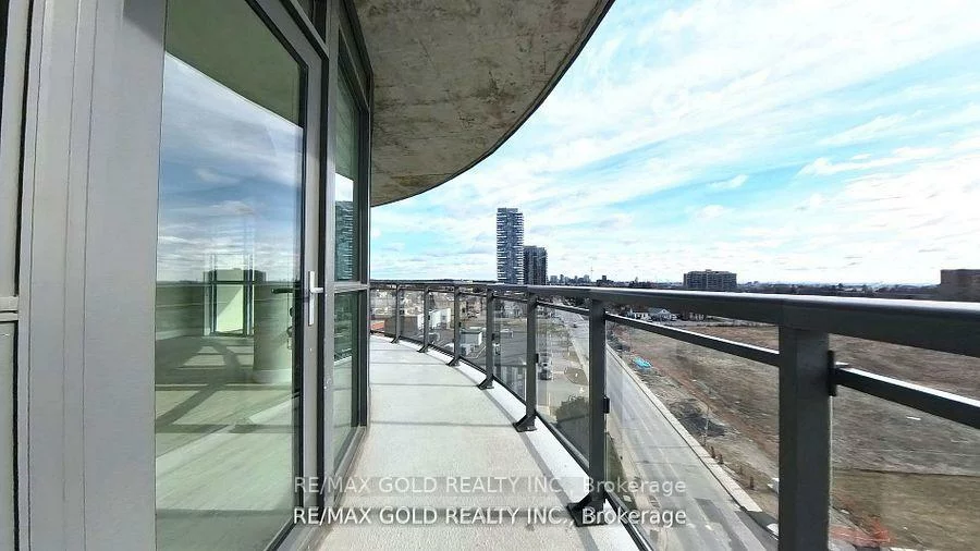 15, Lynch, Queen Street Corridor, Brampton