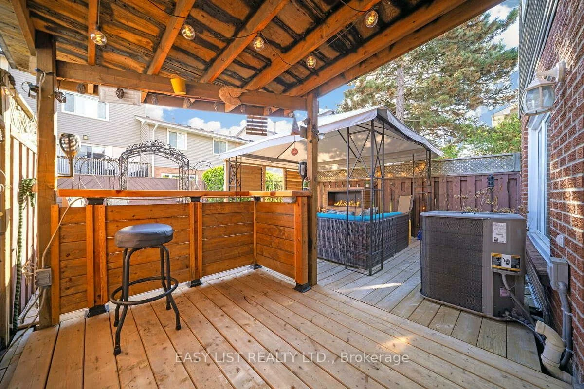 72, Carisbrooke, Central Park, Brampton