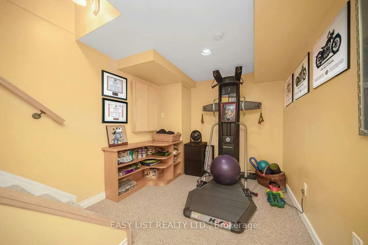 72, Carisbrooke, Central Park, Brampton