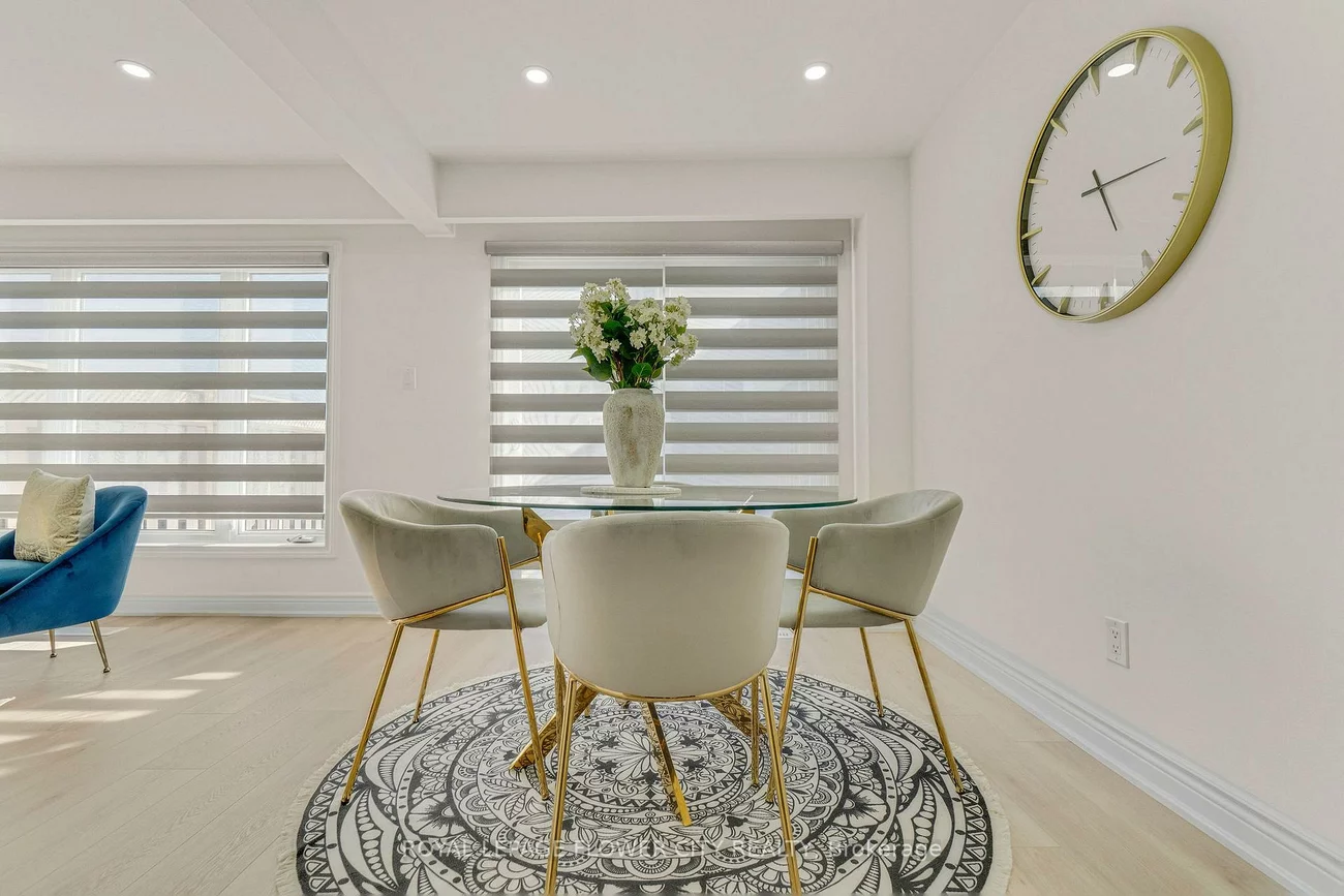 73, CARISBROOKE, Central Park, Brampton