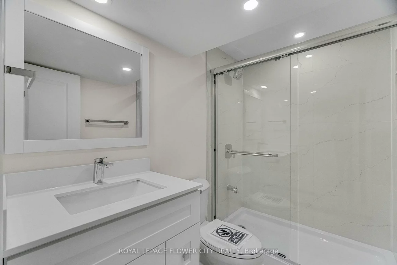 73, CARISBROOKE, Central Park, Brampton