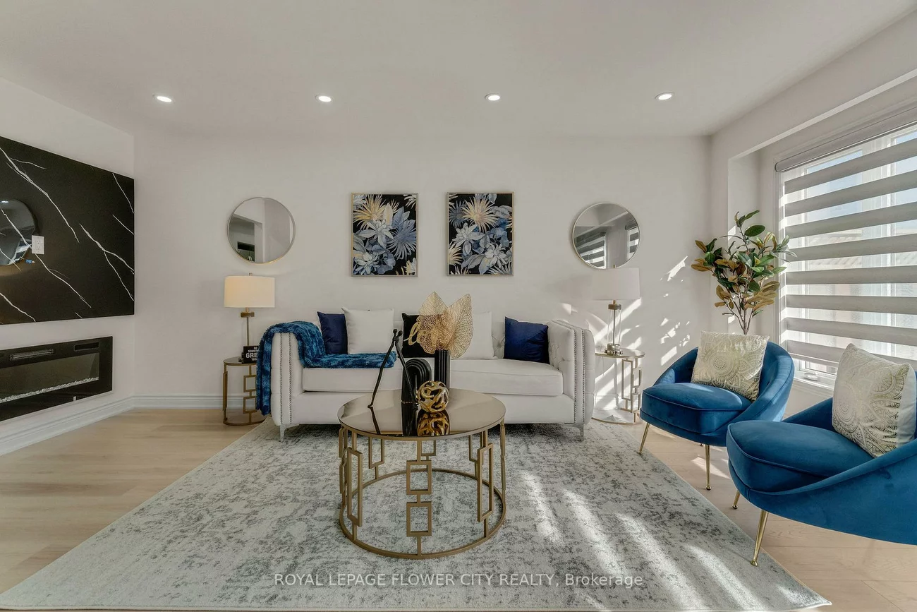 73, CARISBROOKE, Central Park, Brampton