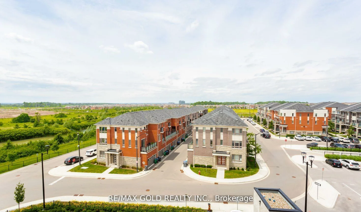 200, Lagerfeld, Northwest Brampton, Brampton