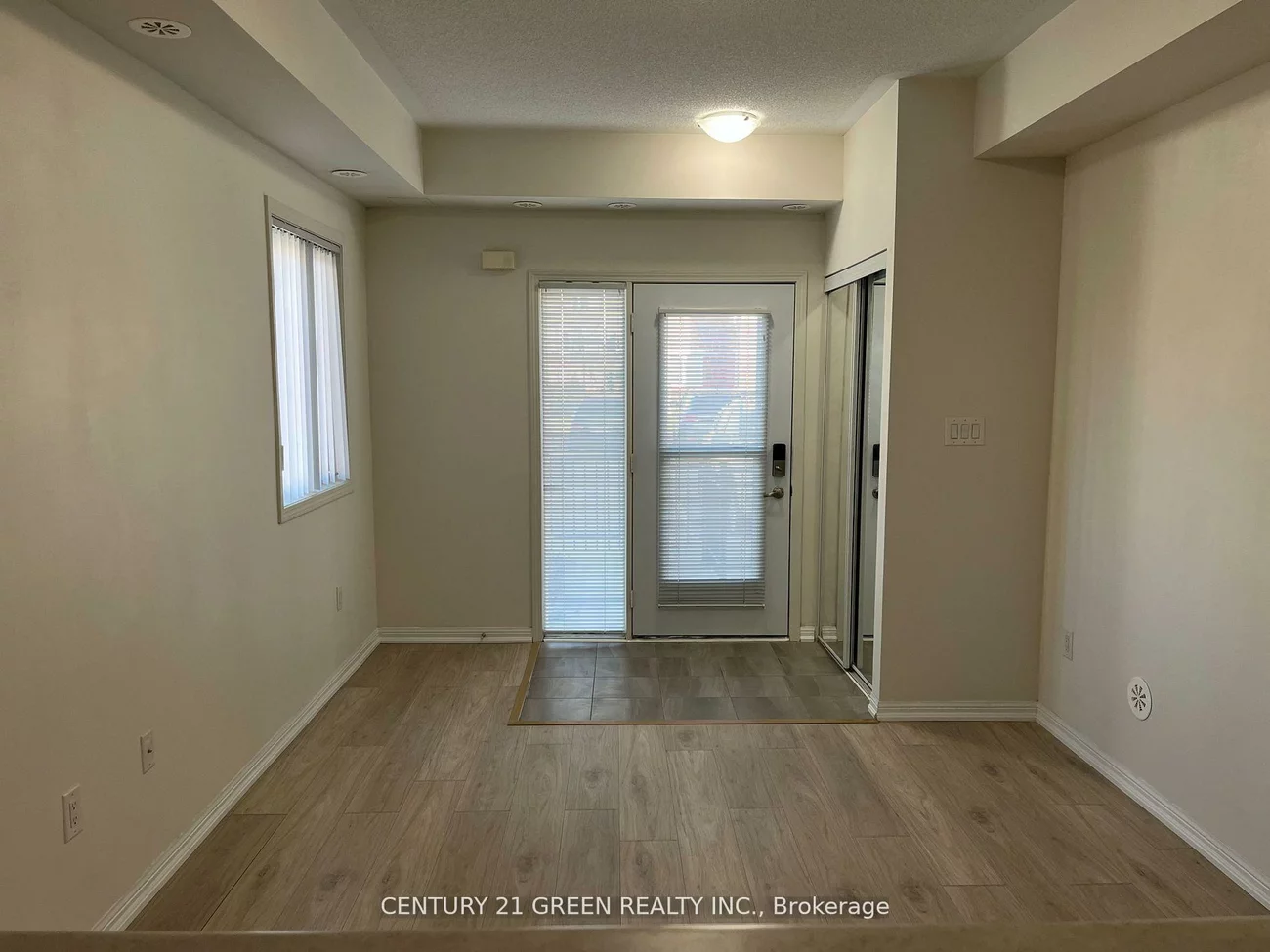 250, Sunny Meadow, Sandringham-Wellington, Brampton
