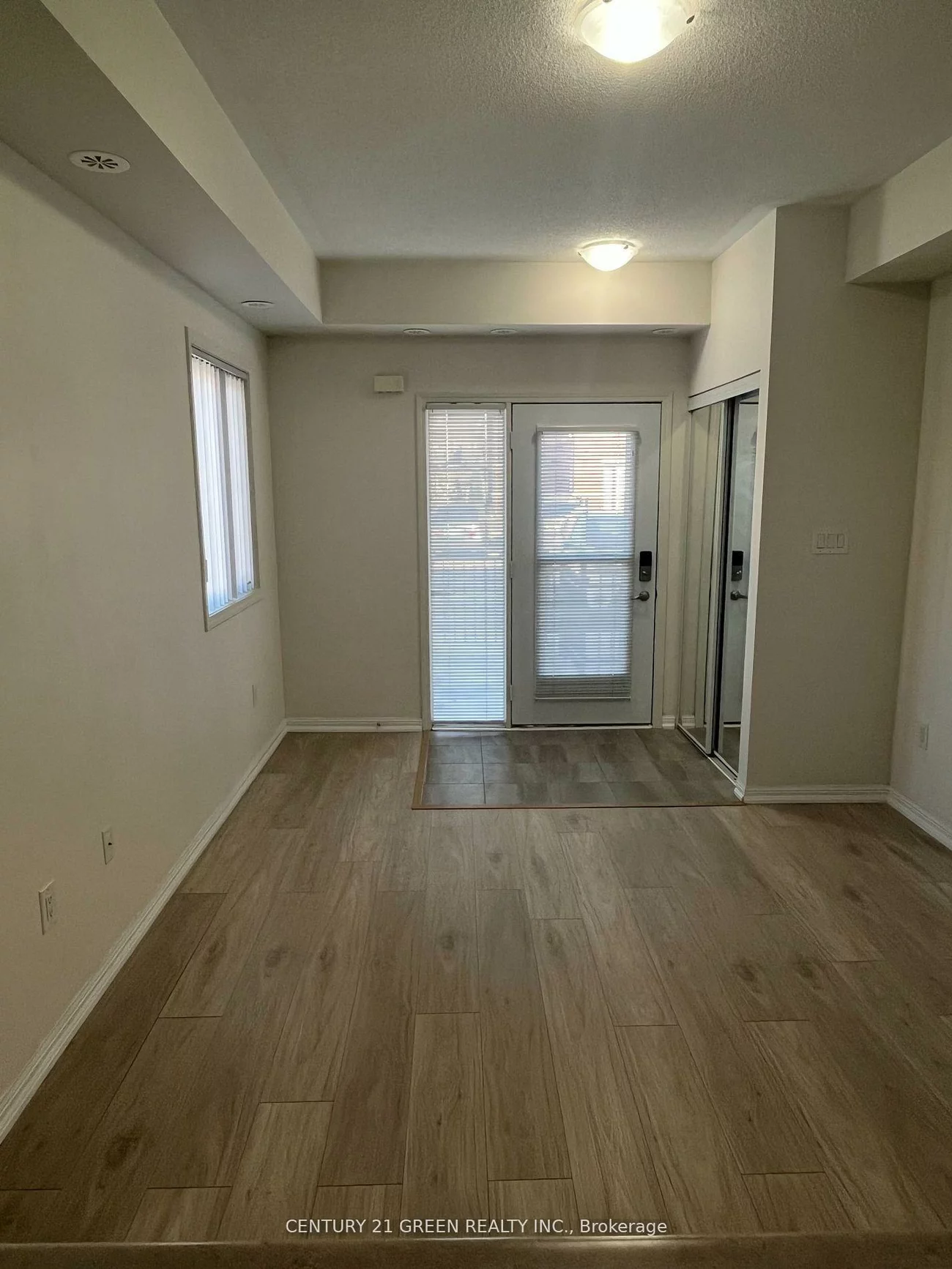 250, Sunny Meadow, Sandringham-Wellington, Brampton