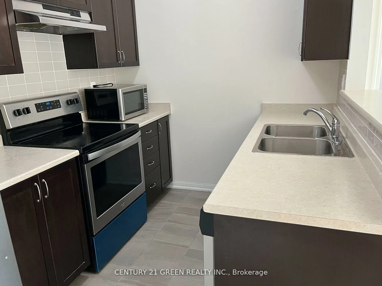 250, Sunny Meadow, Sandringham-Wellington, Brampton