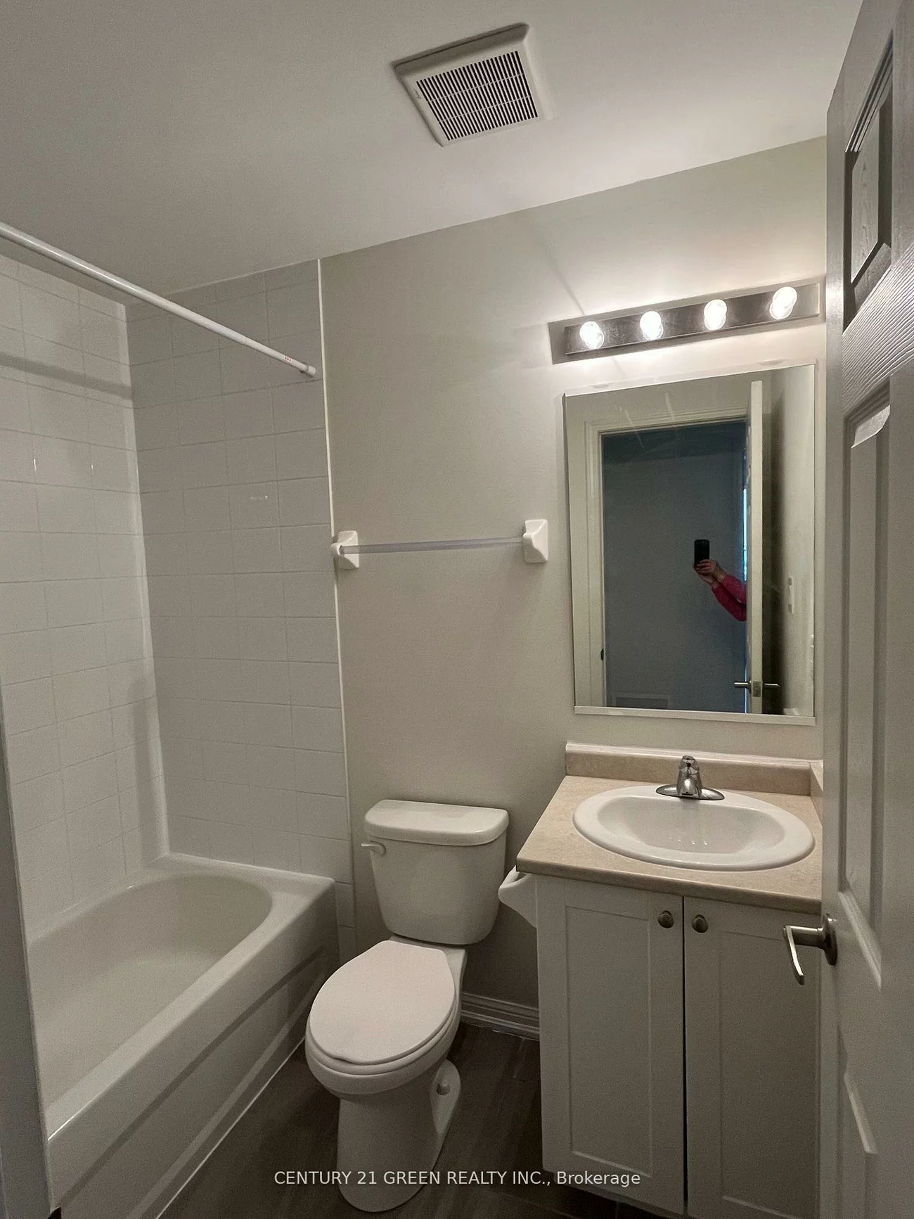 250, Sunny Meadow, Sandringham-Wellington, Brampton