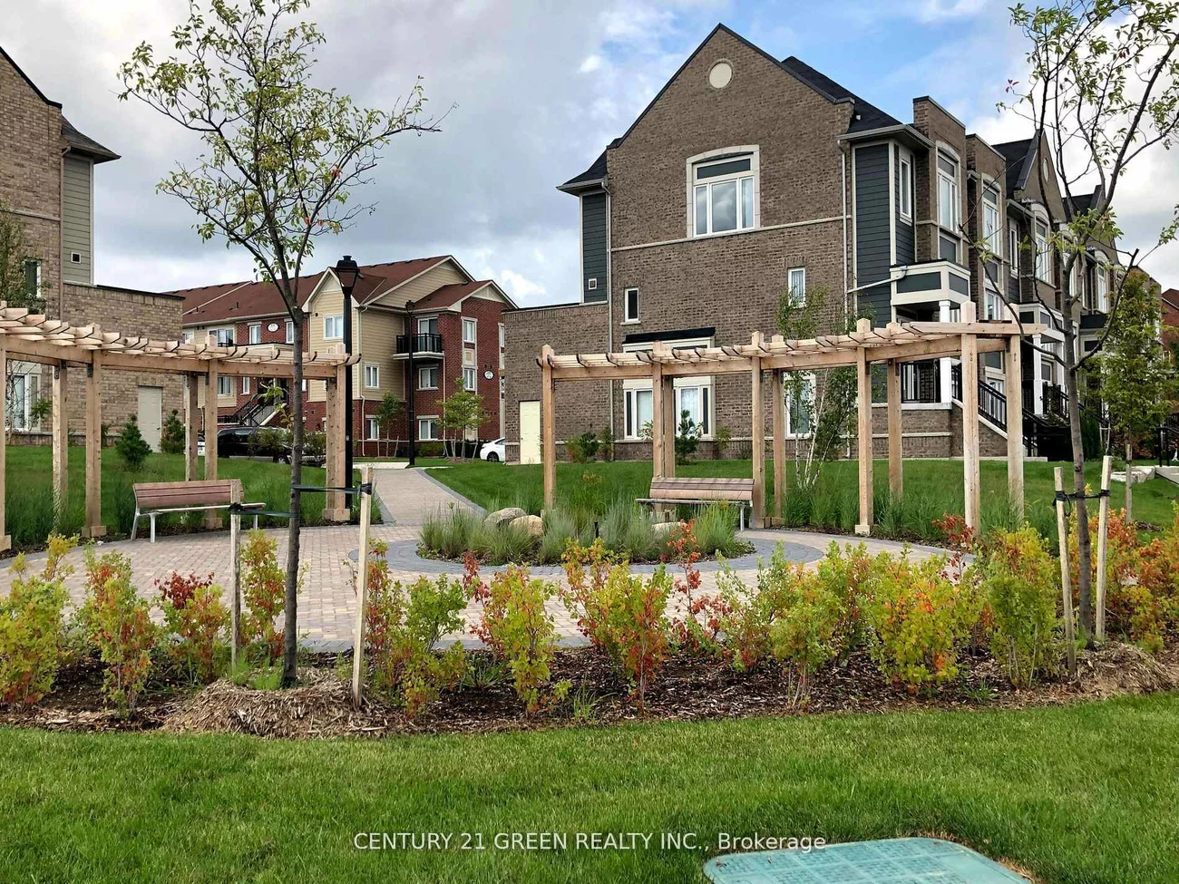 250, Sunny Meadow, Sandringham-Wellington, Brampton