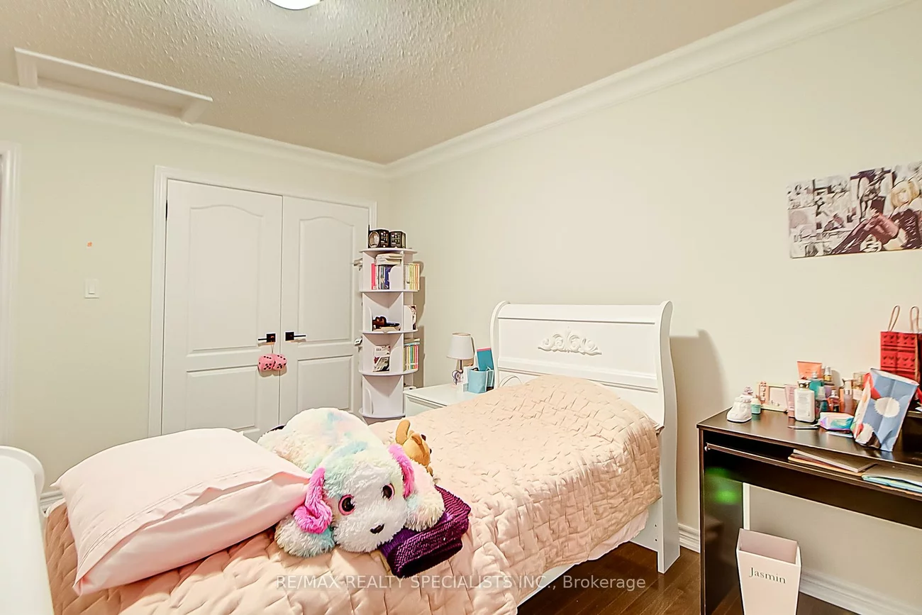 14, Alamode, Sandringham-Wellington, Brampton