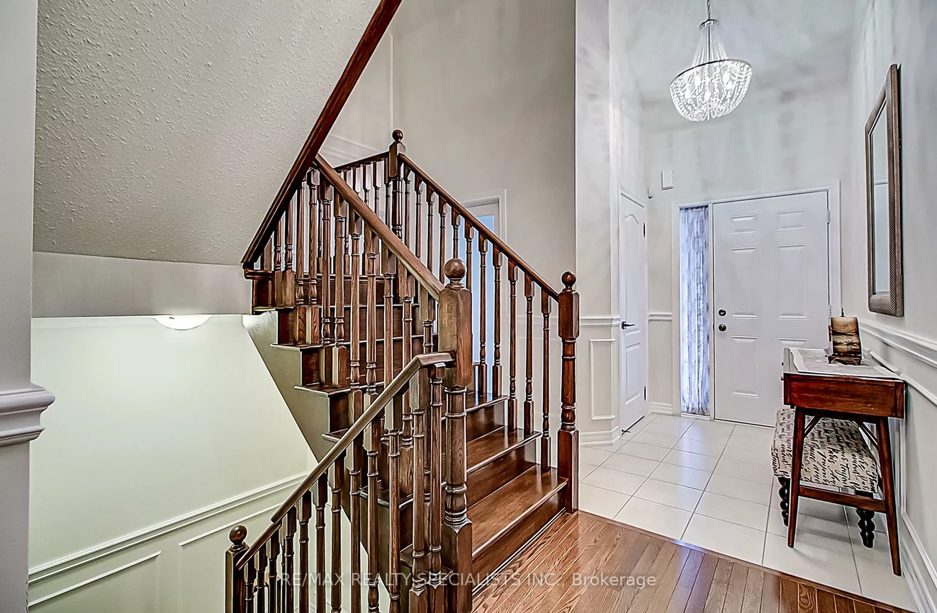 14, Alamode, Sandringham-Wellington, Brampton