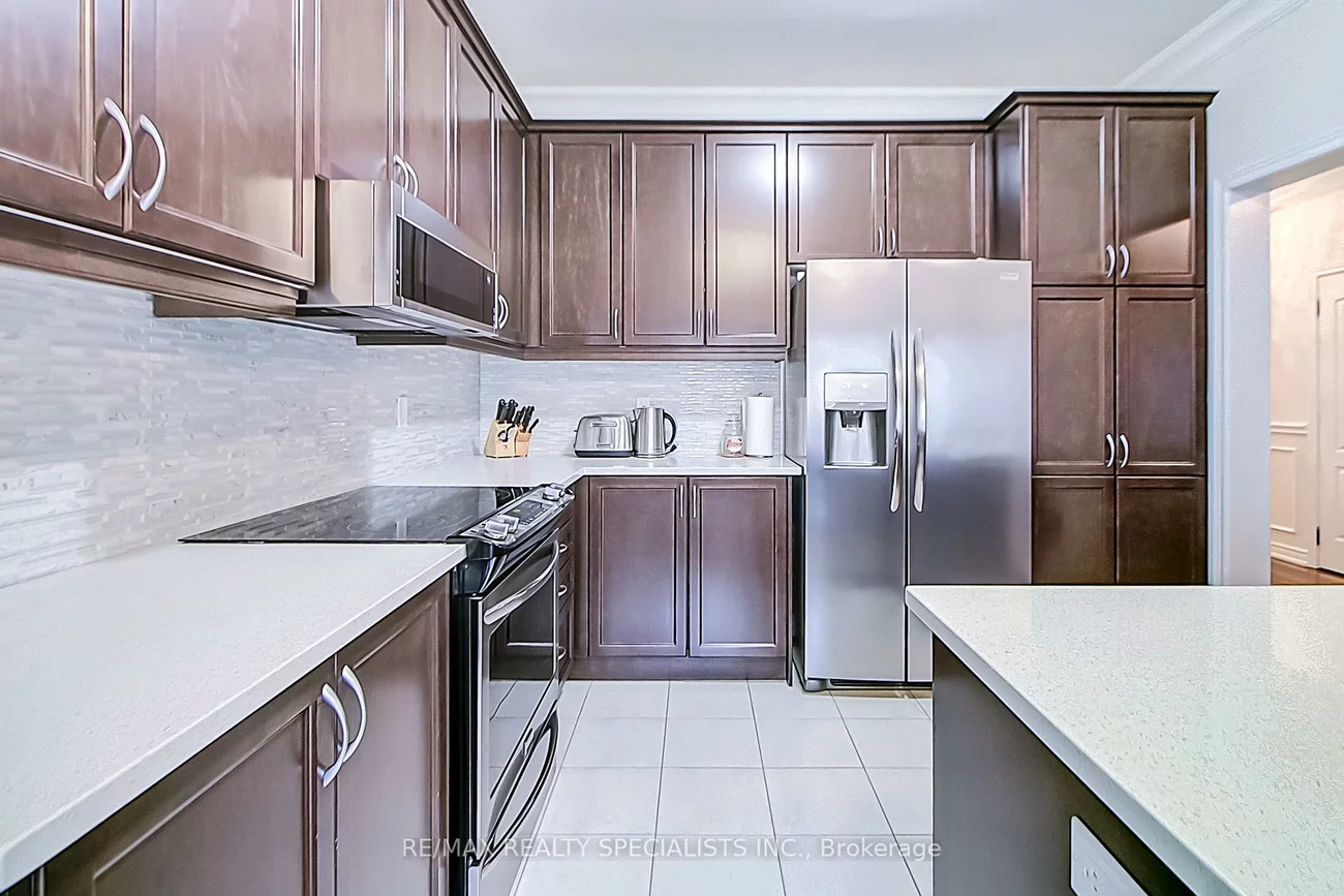 14, Alamode, Sandringham-Wellington, Brampton