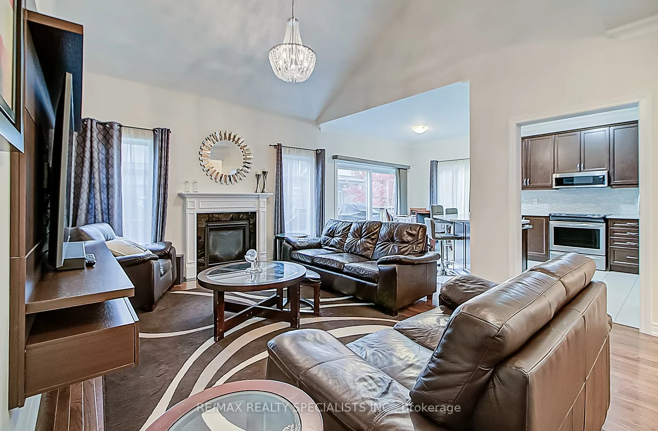 14, Alamode, Sandringham-Wellington, Brampton